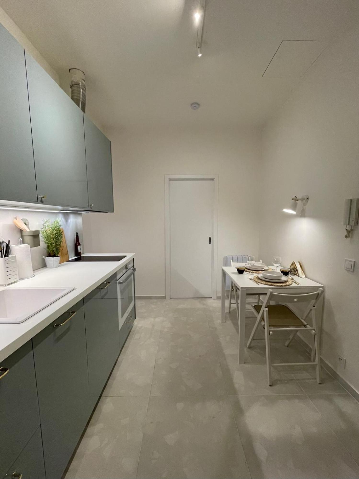 Urban Retreat I Modern Boho Apartments In Lovely Letna District - 10 Minutes From Old Town 프라하 외부 사진