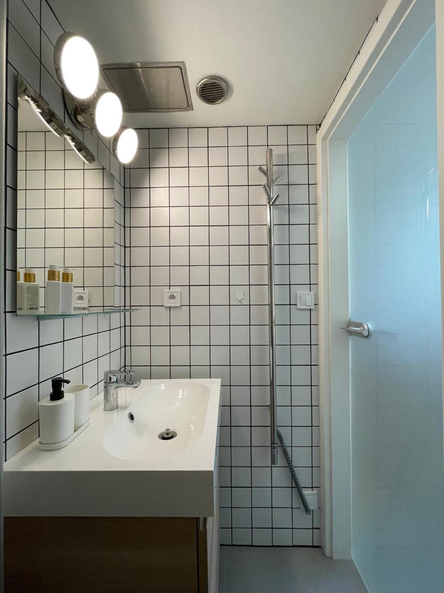 Urban Retreat I Modern Boho Apartments In Lovely Letna District - 10 Minutes From Old Town 프라하 외부 사진
